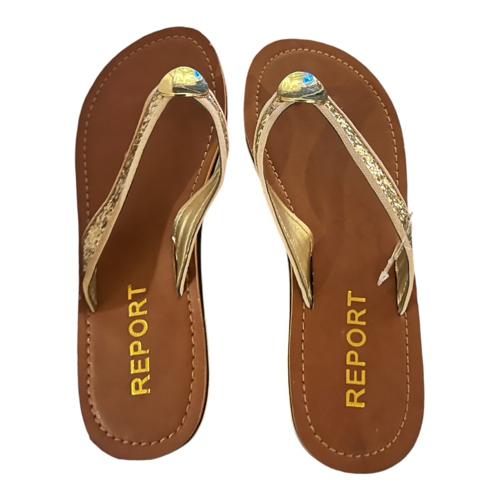 Flip Flops with good accessorie